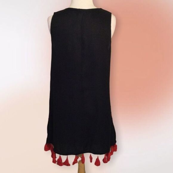 BOOHOO Black and Red Cross Stitch V Neck Retro Swimsuit Cover Up Size 6 NWT - Picture 6 of 12